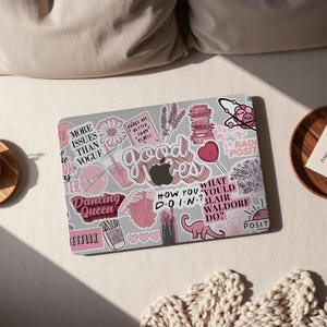 Collages Style Macbook Case 2025 New Protective Case Laptop Cover for Macbook Air 15/13, Macbook Pro 13/14/15/16 Inch 2024 M4 M3 M2 2022