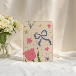 Flower Bow Kindle Case with Hand Strap for Paperwhite 12th/11th/10th Case, Custom For Kindle 6''/6.8''/7" Case, All New Kindle 2024 2022