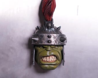 Handcrafted Gladiator Hulk Head Magnet – Unique 3D Printed Note Holder