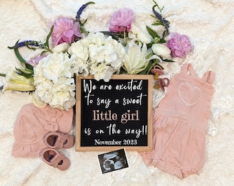 It's a Girl Gender Reveal Girl Announcement | Girl Gender Reveal | Girl Pregnancy Announcement| Baby Girl | Spring| Summer|