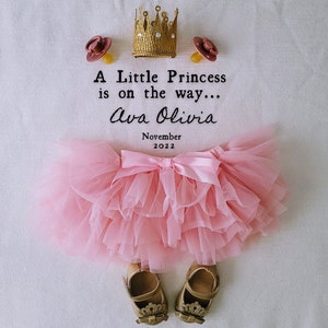 Es un anuncio de niña de revelación de género / Revelación de género de niña / Anuncio de embarazo de niña / Niña / Princesa / Género de hermanita