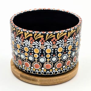 Plant pot; succulent pot; succulents; houseplants