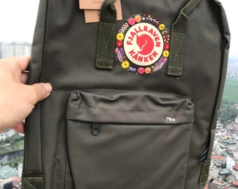 Embroidered Fjallraven Kanken, Hand Embroidery on Fjallraven Kanken Backpack with Flowers, Custom Kanken Embroidery on Fjallraven Backpack