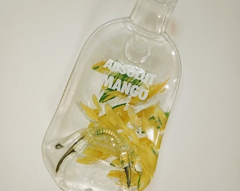 Plato reciclado de botella de vodka Absolut Mango