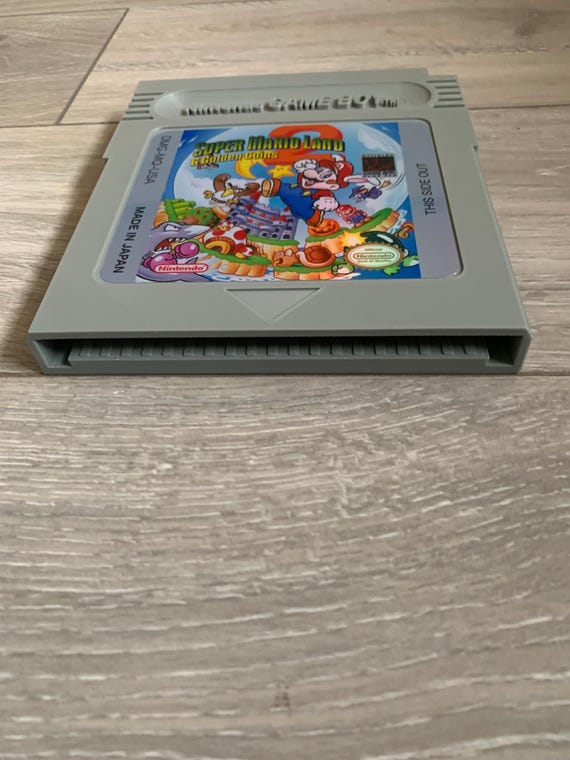 巨大スーパーマリオランド2ゲームボーイカートリッジ、ホロ