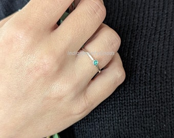 Emerald Eternity Ring, Eternity Ring, Minimalist Emerald Band, Birthstone Ring, Eternity Band, Dainty Ring Stackable Ring, Gift For Her