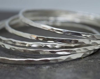 Hammered sterling silver bangle bracelets | Shimmery solid silver stacking bangles | Set of 7 Bangles | 7 day Bangles