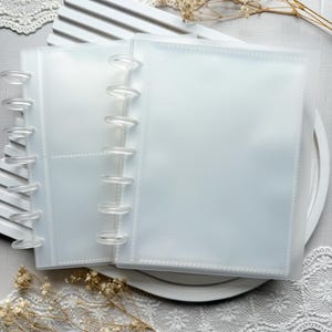 Sticker Album | Discbound Sticker Storage | Disc Bound Album for sticker storage | With 30 inner sheets.