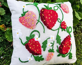 Punch Needle Daisy Red And Pink Strawberry Pillow Case, Strawberry Seqasonal Decor