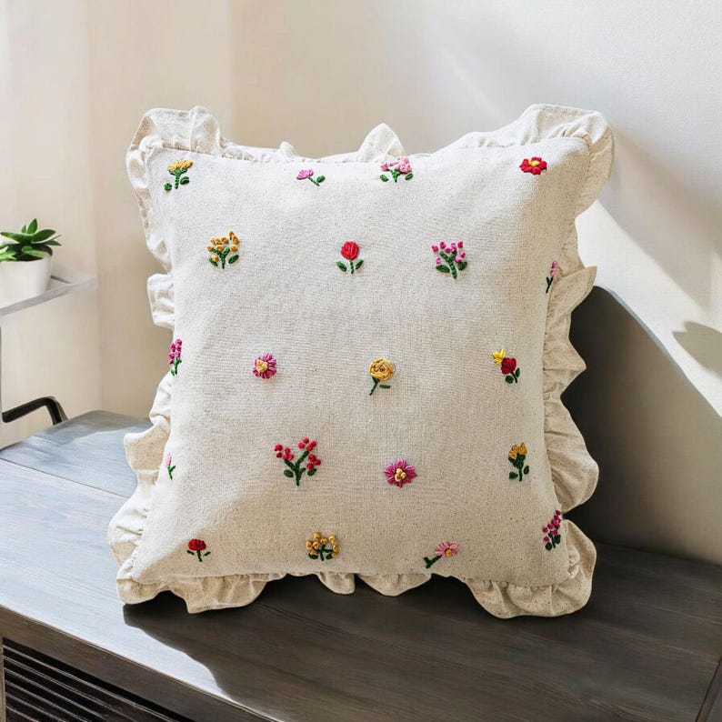 loopconceptstore Pillow - Thumbnail 2