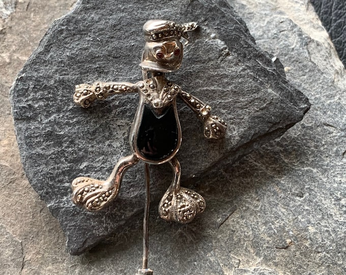 Donald Duck Antique Pin