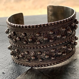 Silver bracelet 18th century
