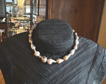 Baroque pearl necklace
