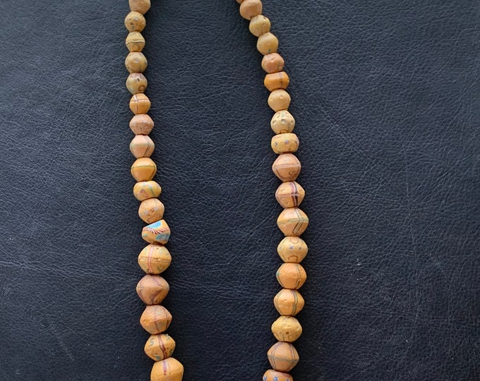 Bodom pearl strand West Africa antique
