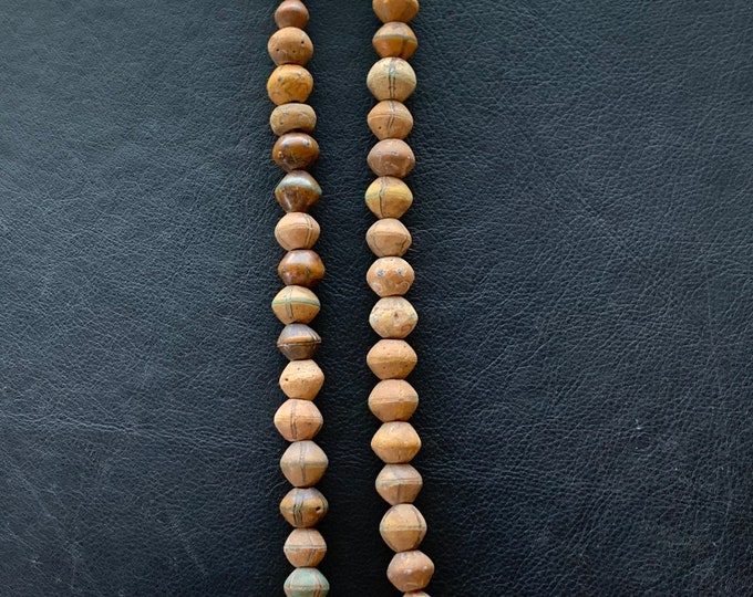 Bodom pearl strand West Africa antique