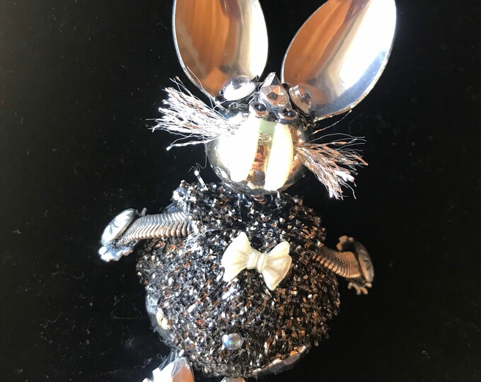 brooch rabbit