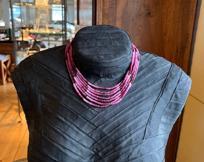 sapphire necklace with gold