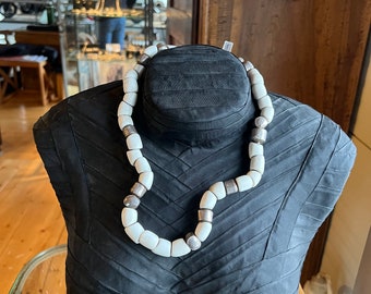Shell necklace from Africa, with silver