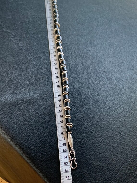 Halskette mit Muschel, Onyx und Silber - image 9