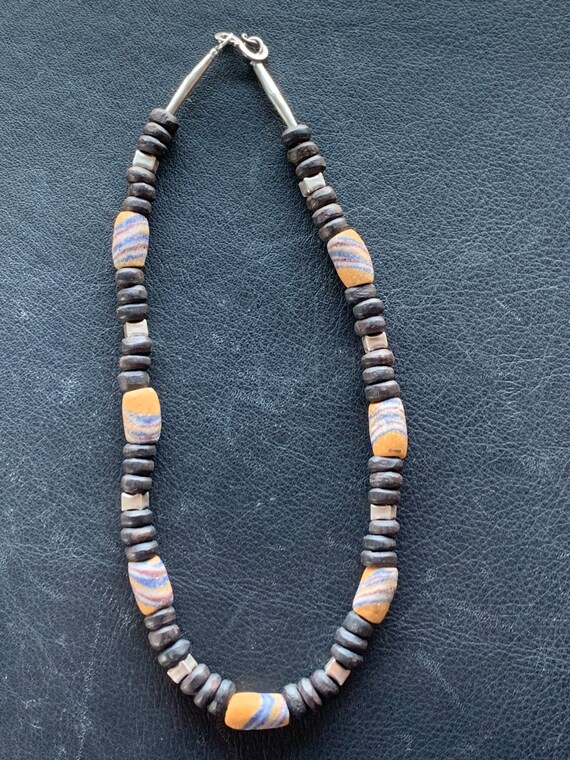 Halskette mit Antiken Afrikanischen Chevron Perlen - image 2