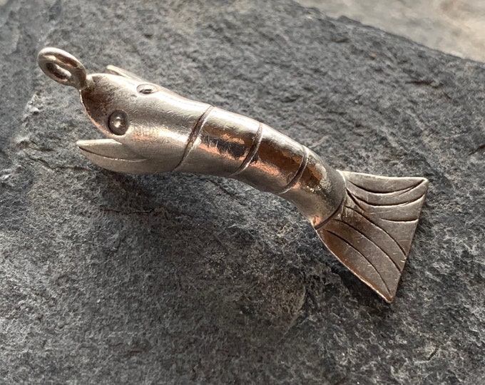 Silver fish pendant