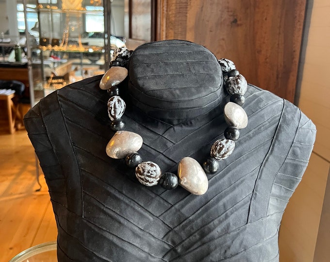 Jet with silver chain