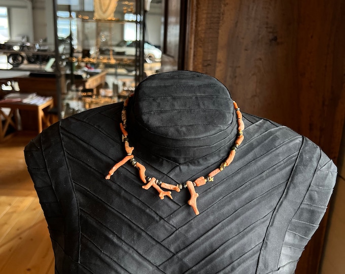 Antique coral necklace with gold