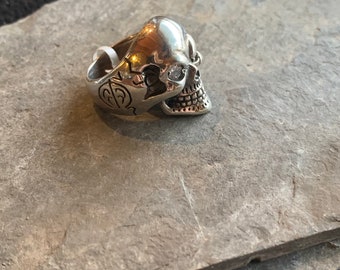 silver skull ring