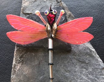 Dragonfly brooch