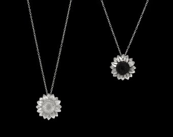 Sonnenblume Halskette - Wilde Flower. Silber Sonnenblume Anhänger Halskette. Freundschaftskette. Sommer. Blumen-Halskette. Geschenk für sie. handgefertigt