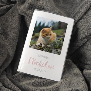 Foto Schutzhülle für den Impfpass, EU Heimtierausweis für Hunde und Katzen, Tierpass wird mit Namen personalisiert