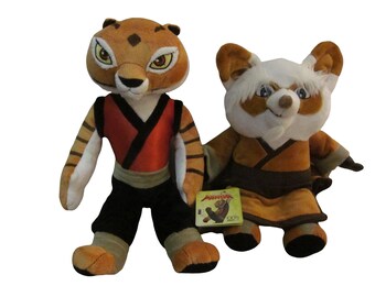 Ebros Master Po Giant Panda Bear Salt And Pepper Shakers Holder Figurine Spicy Bamboo Kung Fu Chef Master Ebros Master Po Giant Panda Bear Salt And Pepper Shakers Holder Figurine Spicy Bamboo Kung Fu Chef Master