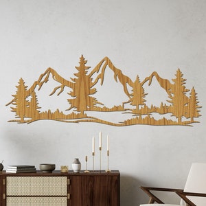 Decorazione da parete in legno con montagna: arte rustica del paesaggio forestale