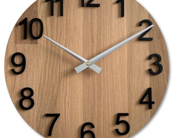 Handcrafted Oak Wooden Wall Clock: Silent, Modern Home Decor