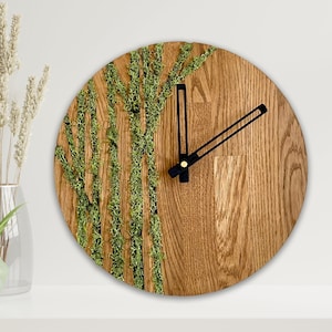 Art Moss Wall Clock, Green wall, Oak Wall Clock, Modern Moss Clock Home Decoration, Moss wall art, Real Oak Wood Wall Clock with Green Moss