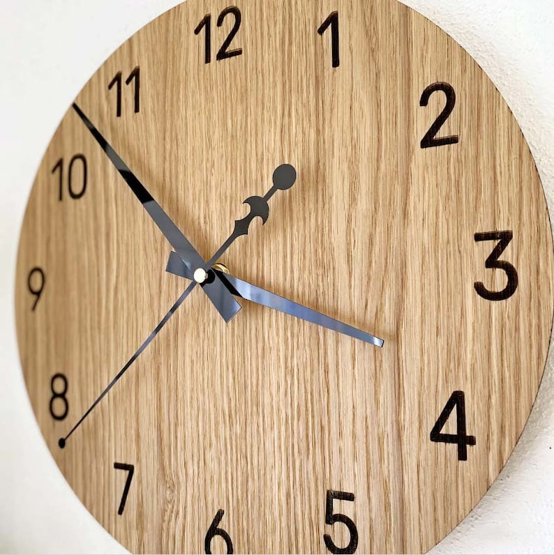 Horloge murale en bois Horloge murale de cuisine Grande horloge murale pour mur Horloge en bois Horloge murale Horloge murale moderne en bois Chiffres Epaisseur : 3,6 mm image 10