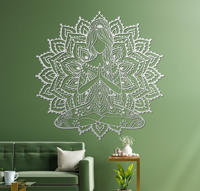 Fille femme fleur fée yoga bois mur maison tenture murale décoration rustique bohème design beauté naturelle pour votre espace de vie décoration bohème image 9