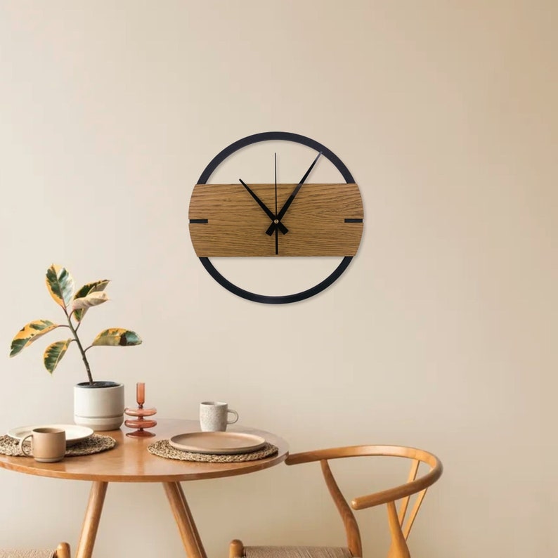 Horloge murale en bois, horloge murale unique, horloge murale en bois, horloge en bois, grande horloge, horloge en bois, horloge murale en bois, horloge murale en chêne image 2