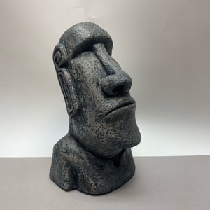 Easter Island Head - Moai Sculpture - Rapa Nui People - Polynesian Art - Art History - Prehistoric - Sacred Spirit - Magical - Power - Gift