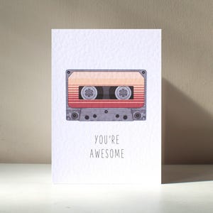 Impresionante - Tarjeta de felicitación A6 personalizada con tema musical retro antiguo, con melodías, baile, fiesta, juego de palabras divertido, aniversario, San Valentín, amor, cumpleaños