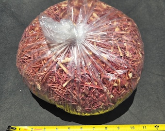 Aromatic eastern red cedar shavings, approximately 9 oz.  Bulk order discounts available.