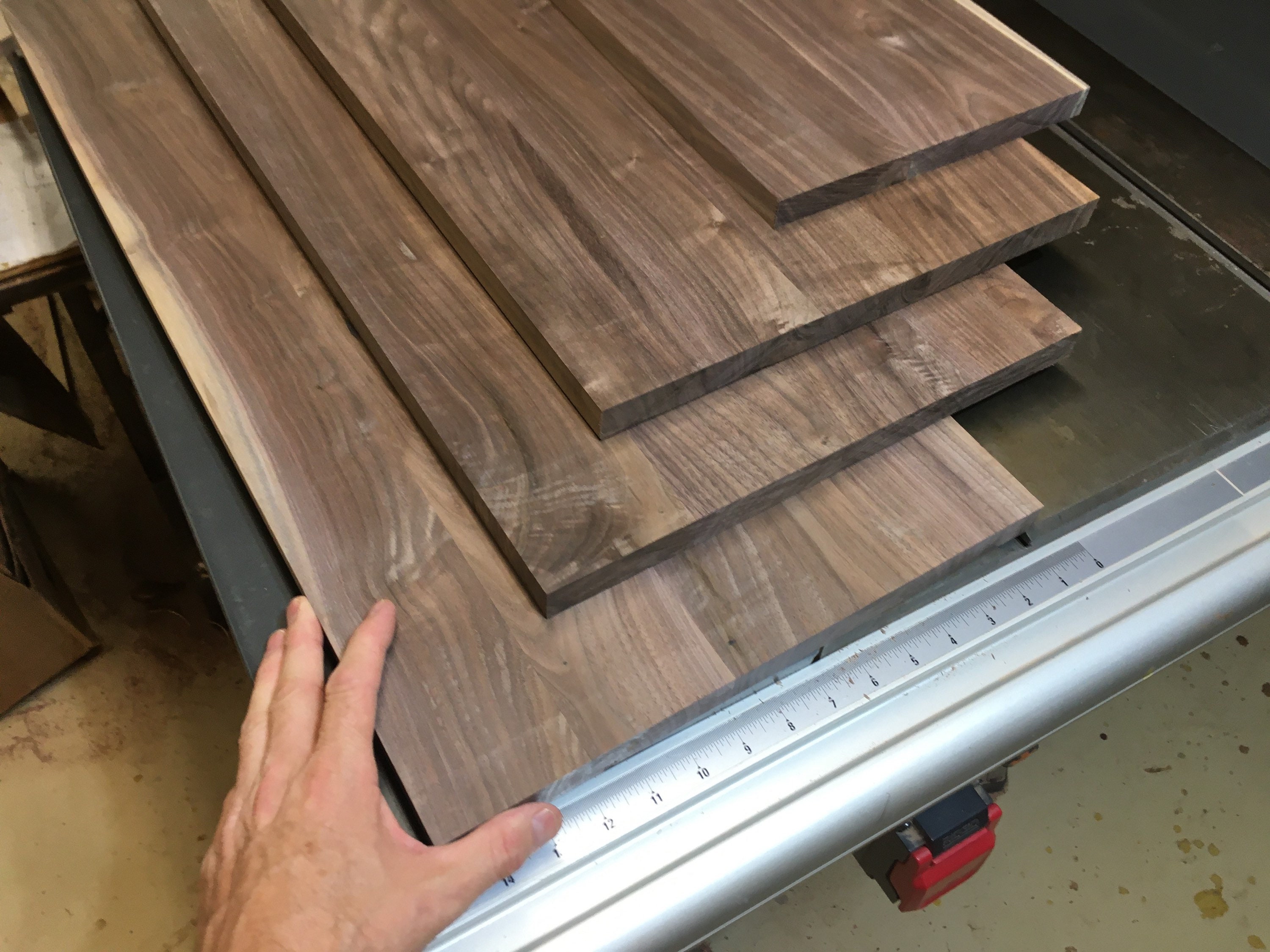 Planche Bois Noyer Noir Américain – Qualité Prime, Rabotée, Pour Menuiserie Pro