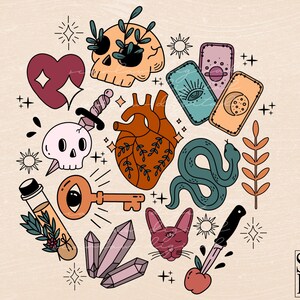 Op de afbeelding: Een kleurrijke illustratie met een verscheidenheid aan mystieke en occulte symbolen, waaronder een hart, een schedel, een sleutel, een slang, tarotkaarten, kristallen en een mes. De illustratie is geplaatst tegen een lichtbeige achtergrond en bevat de tekst "SCARLOW."