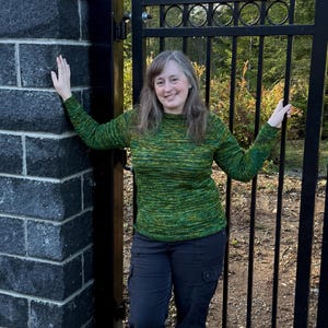 Knitting Pattern - Simple Raglan Pullover Sweater | Knit from the Top Down with Raglan Sleeves