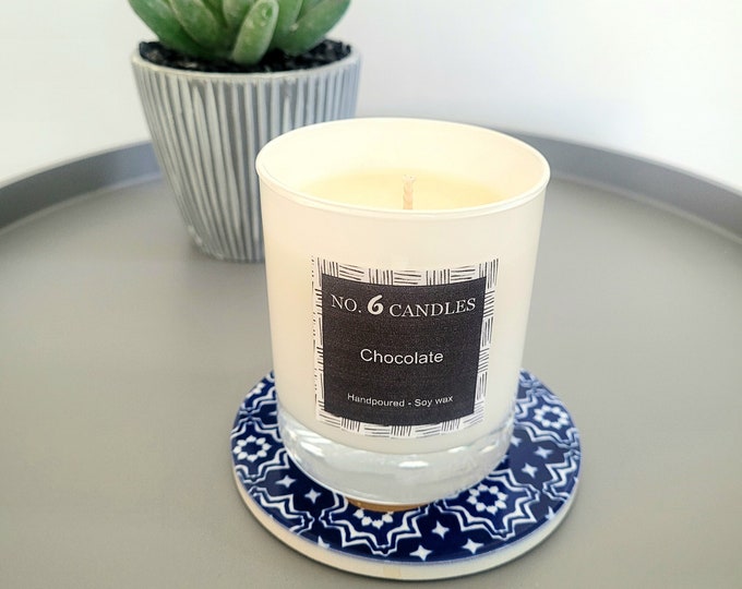 Chocolate scented candle, chocolate lover gift, sweet scented candle, birthday gift for friend, for mum, for women, white home accessories