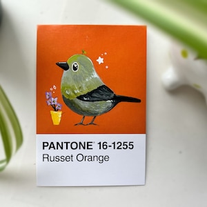 Tangara Pantone peinte à la main en acrylique | Peinture acrylique originale de mini oiseau | Collection d'illustrations animales Pantone