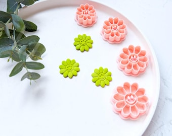 Flower Face Polymer Clay Cutter Set: Embossed Scallop Design