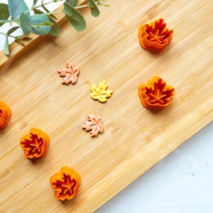 Bolzen Ahornblatt Polymer Clay Cutter, Blatt Ohrring Cutter, Herbst Blatt Cutter, Blatt Ohrringe, Ohrring, der Werkzeug, Blatt Abdruck Cutter