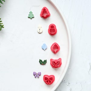 Christmas Stud Polymer Clay Cutters, Bow clay cutter, Christmas Tree earring clay cutter, Holly leaf Clay Cutters, Snowman earrings
