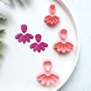 Daisy Clay Cutter Set: Scallop Flower Earring Mold (35-45mm)